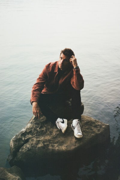 FROM PIANO LESSONS TO THE LAS VEGAS STAGE: JON MCLAUGHLIN’S MUSICAL JOURNEY