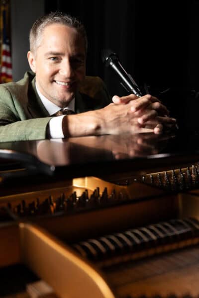 FROM CLASSICAL ROOTS TO JAZZ SOUL: DANNY SINOFF’S MUSICAL JOURNEY